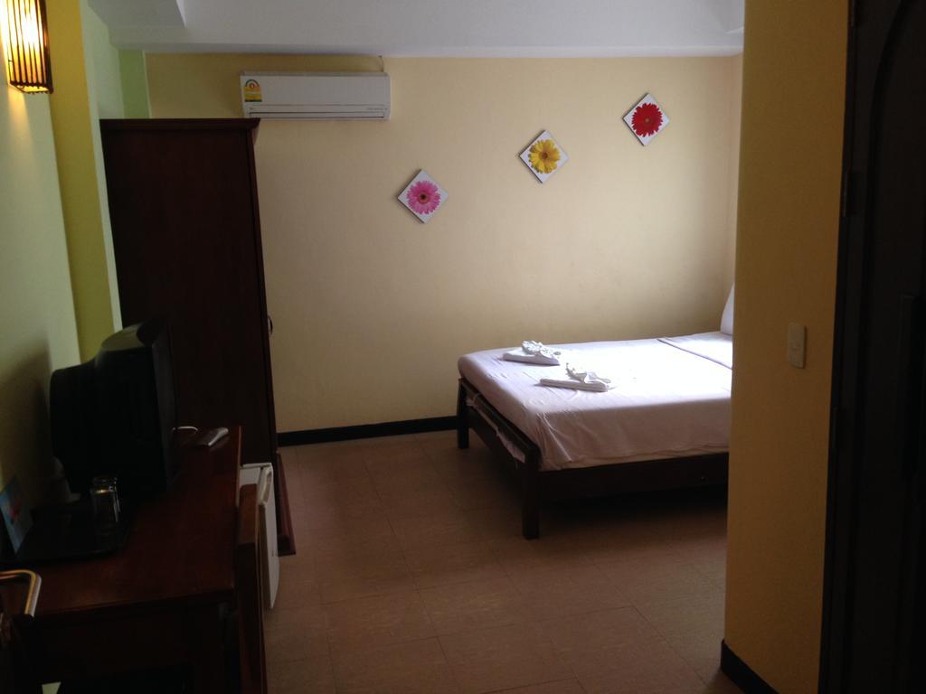 Patong Tropicoza旅舍 客房 照片