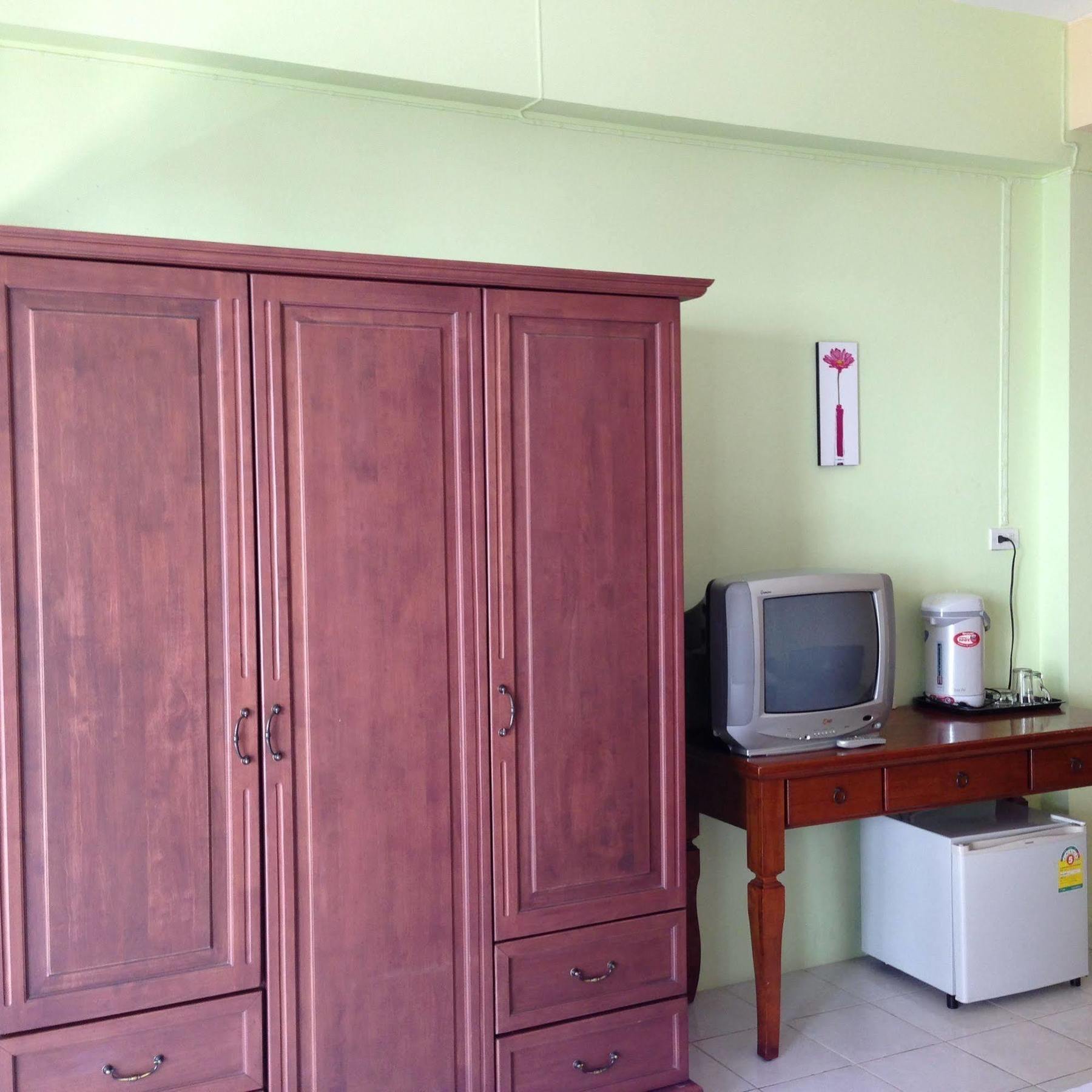 Patong Tropicoza旅舍 外观 照片