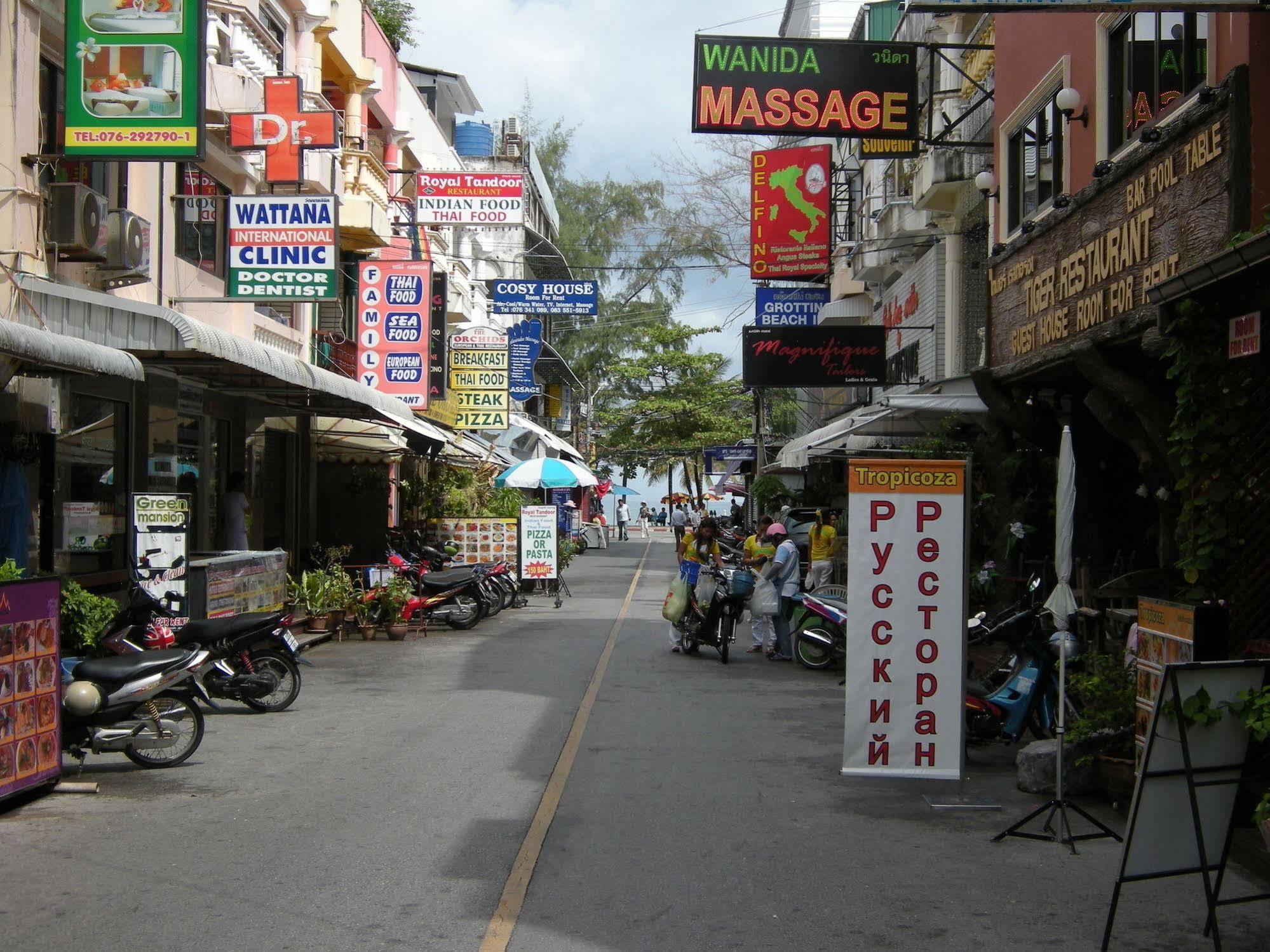 Patong Tropicoza旅舍 外观 照片